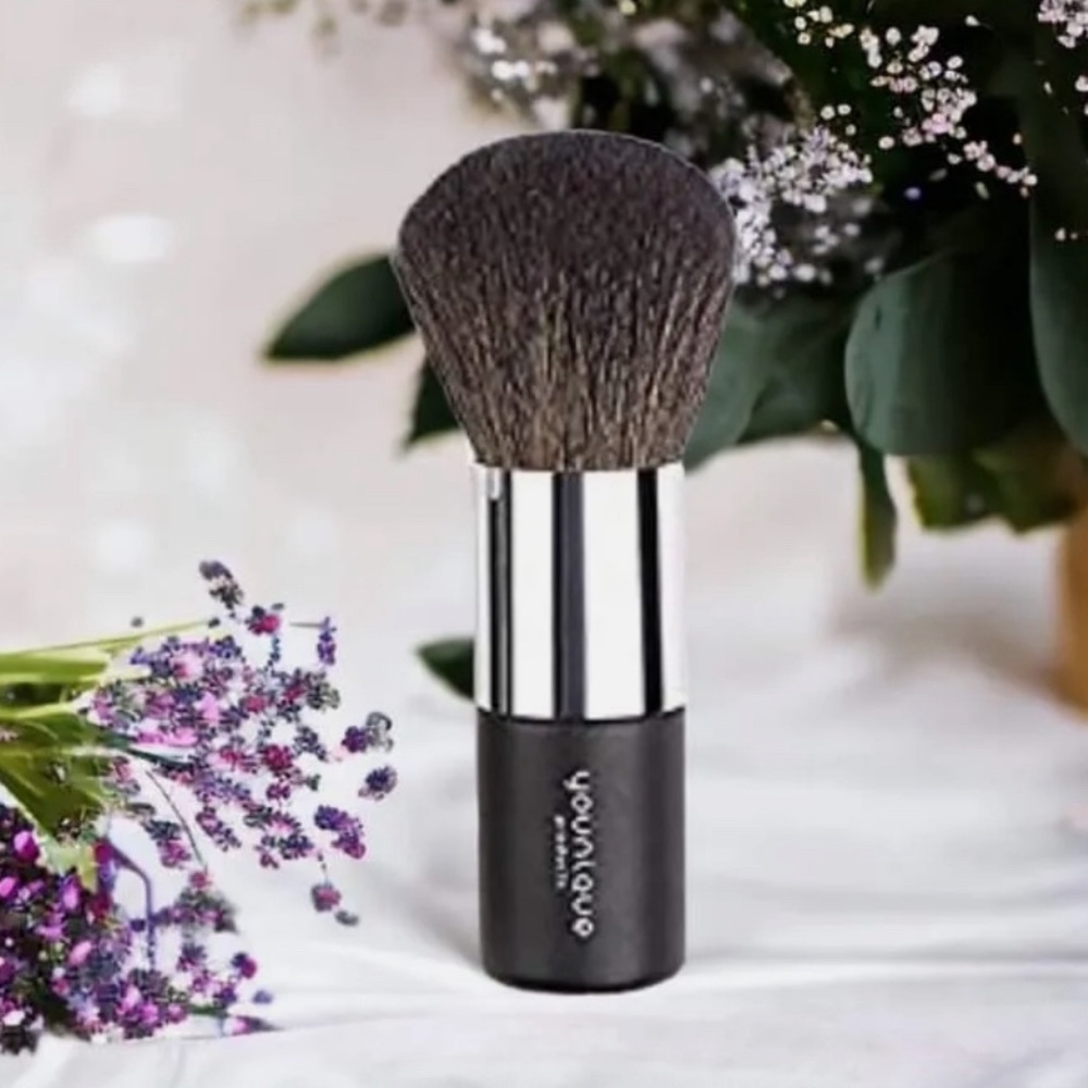 Younique Powder Puff Brush